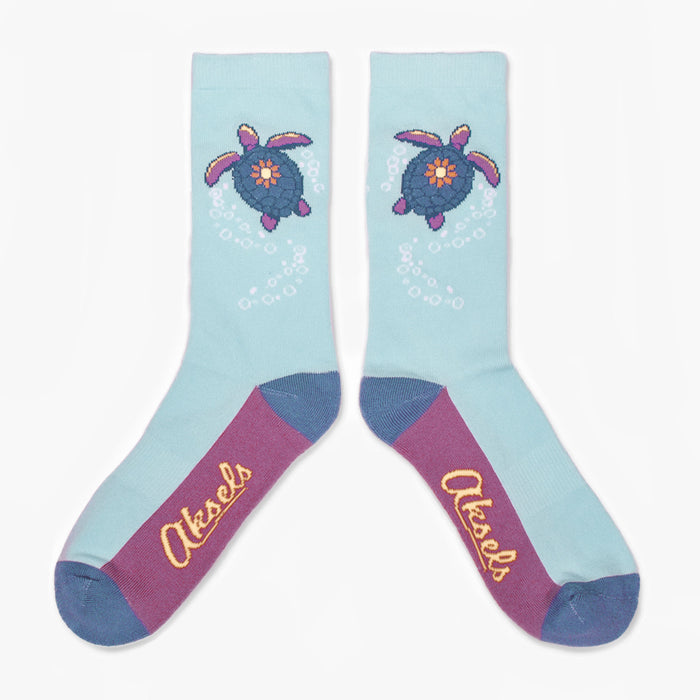 Turtle Cove Men's & Women's Crew Socks